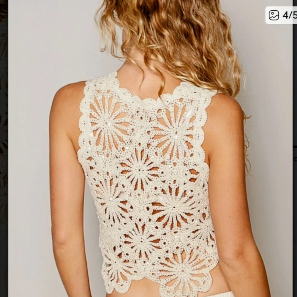 POL Natalie Lace Crochet Crop Top Cream - Picture 3 of 10